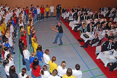 Großes Jubiläum „80 Jahre Sportschule Kiedaisch"