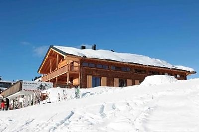 Bau des Hotels Sonnenalm im 2011