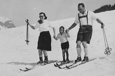 Die Skischule beginnt wieder mit Skikursen